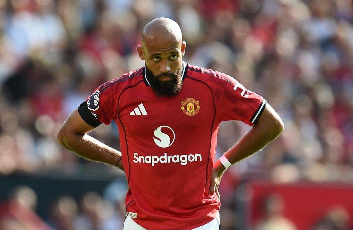 阿森纳训练开放日，赛后回应争议引欢呼，中超在即，轮换策略成焦点的简单介绍爱游戏