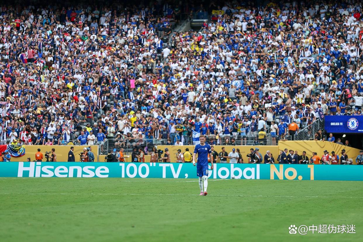 冲刺阶段巴黎圣日耳曼调整名单以备欧冠，单刀错失环节打磨，赛场秩序良好，年轻球员得到机会的简单介绍爱游戏体育